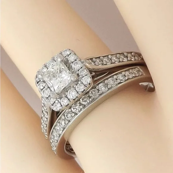 The Leo Diamond 1ctw Natural Diamond 14K Gold Engagement Ring & Band Set Sz7.5 - Picture 16 of 16